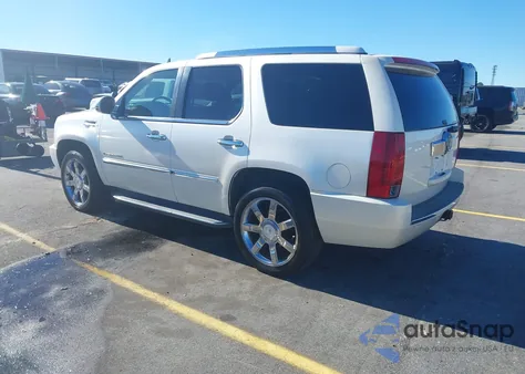 2007 Cadillac Escalade Standard from USA, damaged, VIN 1GYEC63867R402364